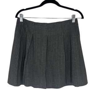 NWT H&M Pleated Mini Skirt Size M Grey Dark Academia Preppy